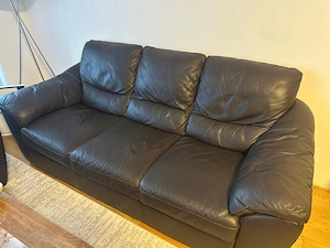 Sofas 3 Sessel und 2 Sessel und Hocker nur selbst Abholung  Bild 2