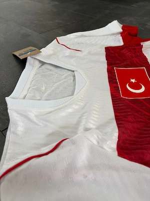 Türkei Trikos Bild 2