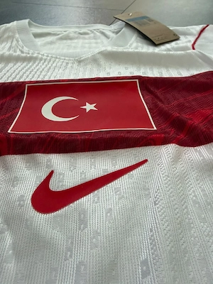 Türkei Trikos Bild 5