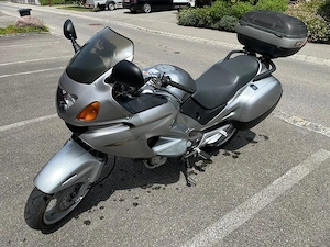 Honda Deauville 650 Bild 2
