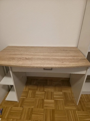 Möbelstücke  Bild 4