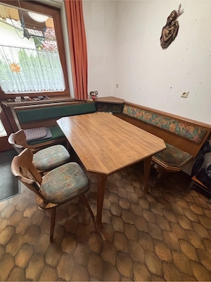 Eckbankgruppe mit Tisch und 3 Stühlen - 195 x 202cm  Bild 3