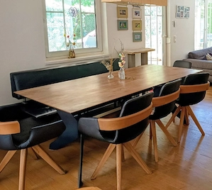 Esszimmergarnitur Vollholz Leder Drehstühle