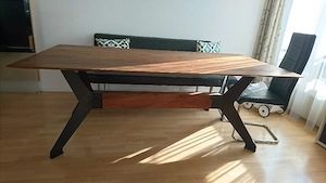 Esszimmergarnitur Vollholz Leder Drehstühle Bild 3