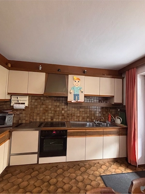 Einbauküche in L-Form inkl. Kühlschrank, Backofen und Kochfeld - 345 x 260 cm Bild 2