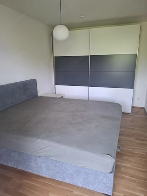 Neuwertige Möbel  Bild 2