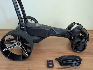 Nagelneuer MGI Navigator Ai GPS+ Remote Golfwagen mit Zubehör Bild 2