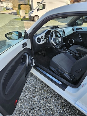 VW Beetle Sky 1.6 TDI Bild 4