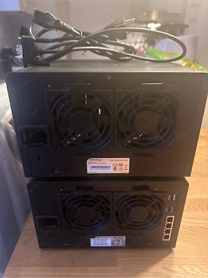 Synology 1515+ mit DX513 Bild 2