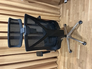 Bürostuhl höhenverstellbar, Kopfstütze, Armlehne, Sitzauflage, Neue Rollen für Parkett Bild 2