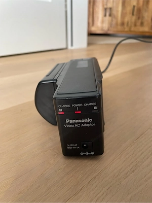 Retro Panasonic Videokamera Bild 2