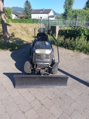 Verkaufe Rasentraktor  Bild 4