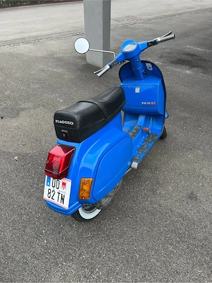 Vespa PK 80 Bild 2