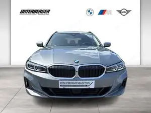 BMW 320xd er 320d xDrive Touring G21 B47 Head-Up Bild 4