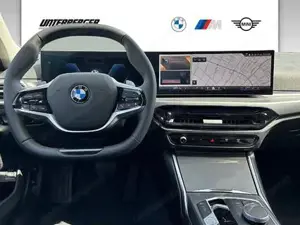 BMW 320xd er 320d xDrive Touring G21 B47 Head-Up Bild 7