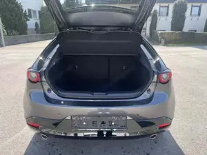 Mazda 3 Bild 8