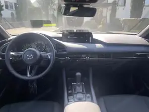 Mazda 3 Bild 9