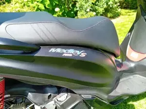 Piaggio Medley ABS- Sport Roller   Scooter Bild 3