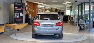 Mercedes-Benz B 180 Bild 8