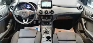 Mercedes-Benz B 180 Bild 10