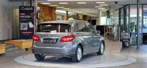 Mercedes-Benz B 180 Bild 7