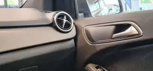 Mercedes-Benz B 180 Bild 15