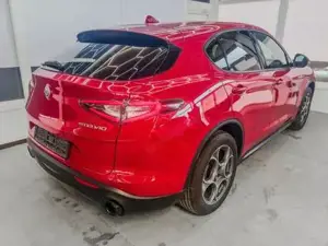 Alfa Romeo Stelvio SPRINT 2.2 Multijet AUT AWD NAVI ACC KEYLESS RF... Bild 4