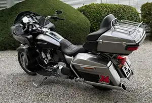 Harley Davidson Road Glide Ultra 103 CUI Bild 2