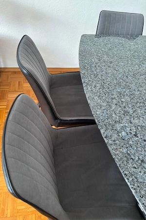 Hochwertiger echter Marmortisch Bild 2