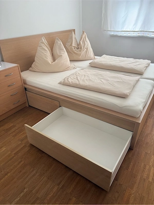 Ikea Bett 