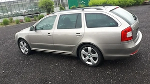 Skoda  Oktavia Diesel Komby Euro 6490 Bild 2