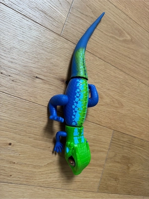 ROBO ALIVE Schleichende Echse Bild 4