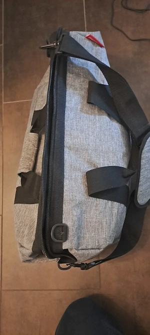 Reisetasche von Reisenthel. Ausgezeichneter Zustand  - keine Gebrauchspuren ! Bild 3