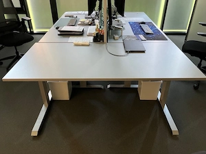 Schreibtisch höhenverstellbar-lieferbar Bild 2