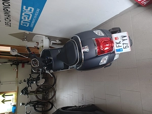 Vespa GTS 300 ABS Bild 3