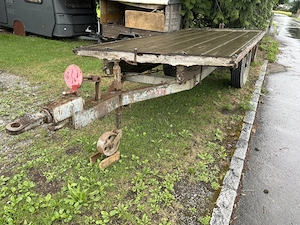Traktoranhänger  Bild 2