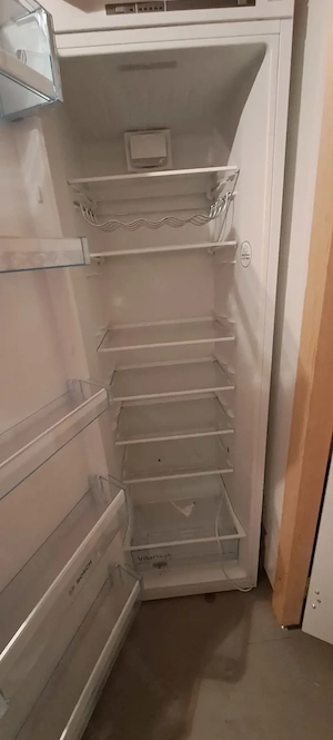 Kühlschrank,  sehr guter Zustand ! 186 cm hoch (62 tief    59 breit) Bild 4