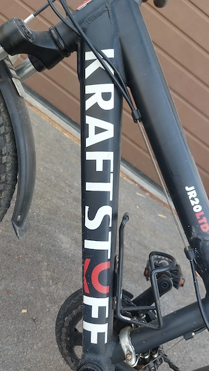 Kinderfahrrad  Kraftstoff Bild 4