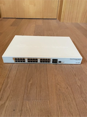Mikrotik CRS328-24P-4S+ rm Bild 5