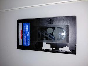 Hama VHS-C Cassettenadapter Bild 2