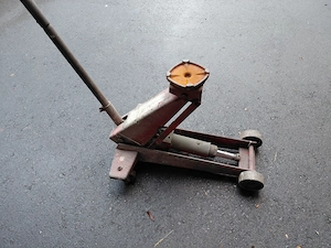 Wagenheber 2 Tonnen