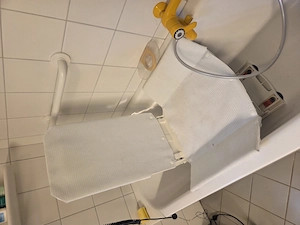 Badewannenlift für Pflege