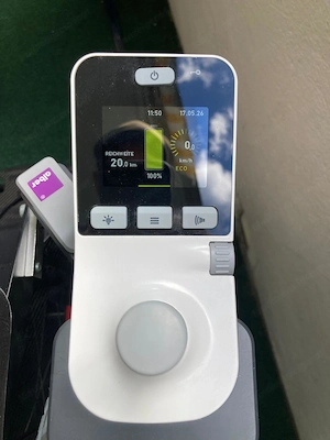 Alber e-fix E35 Elektrorollstuhl | Neuwertig | NP 10.677   | nur 7 km | Begleitsteuerung Bild 5