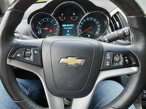 Chevrolet  Cruze  1.4  Turbo Bild 3