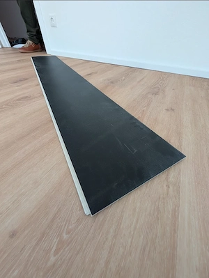 NEUWERTIG: Hochwertiger Klick-Vinyl "Oak Loft" (ca. 90m )   Erst 3 Monate alt! Bild 2