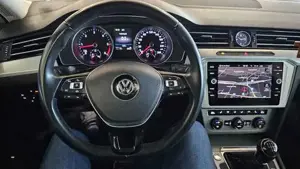 VW Passat Bild 11