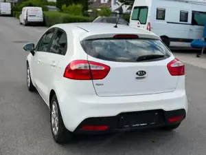 Kia Rio Bild 2