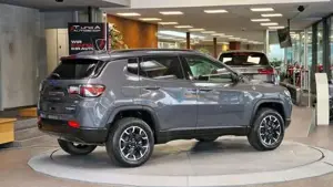 Jeep Compass Bild 8