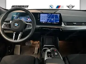 BMW X1 xDrive23i U11 B48 M Sportpaket DAB LED Shz Bild 7