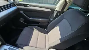 VW Passat Bild 15